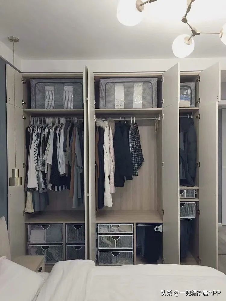 无隔板大衣柜如何收纳整理,大衣柜挂衣区上层怎么收纳