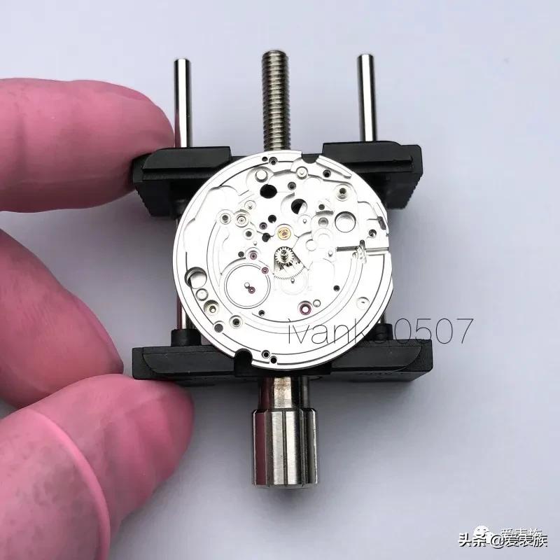 绮惧伐鍗冪背缃愬ご淇濆吇,绮惧伐缃愬ご淇濆吇缁翠慨