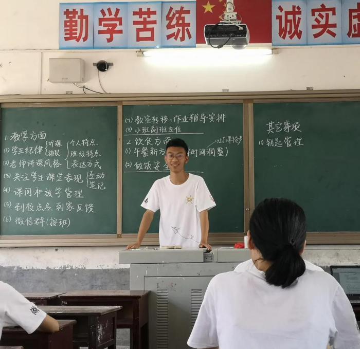 围观！528人集体保研清华、浙江大学等名校！他们竟从辽宁同一所高校走出