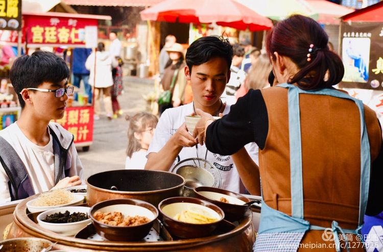 洛阳牡丹节老照片,洛阳牡丹节照片人像