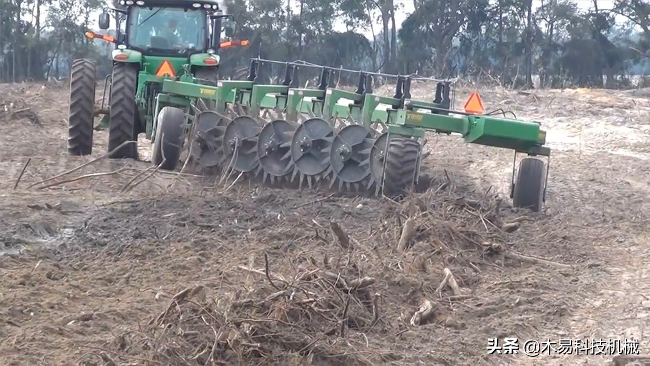 发明树桩拉拔机视频,德国最牛逼的树桩拉拔机