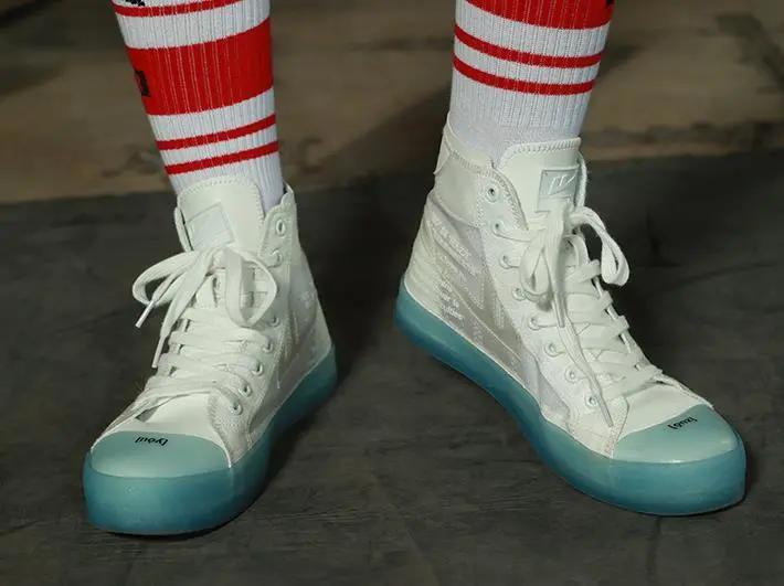 夏天帆布鞋学生,帆布鞋中的青春味道