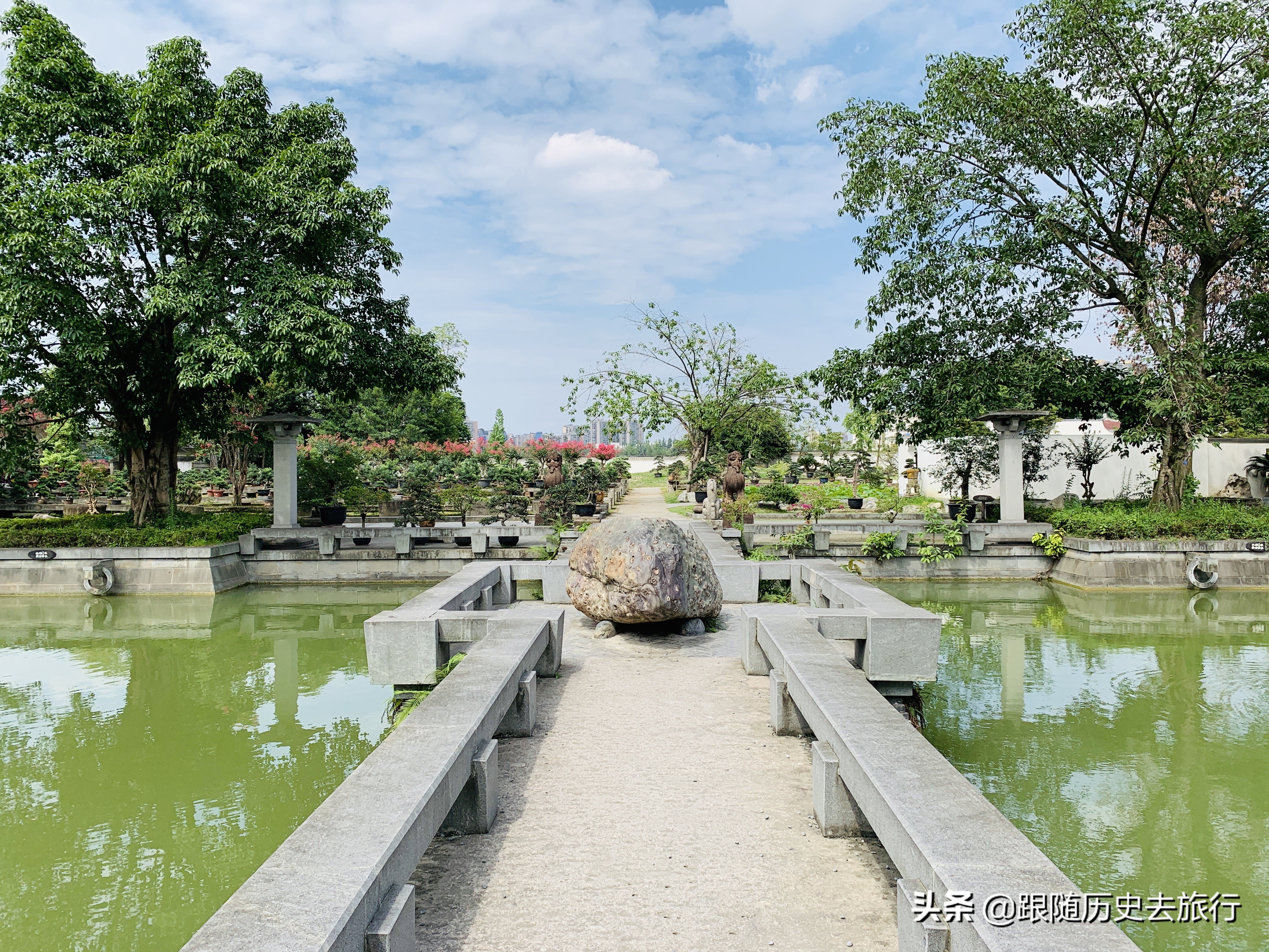 成都苏州园林式豪华庭院别墅,成都藏在市区里的苏州园林