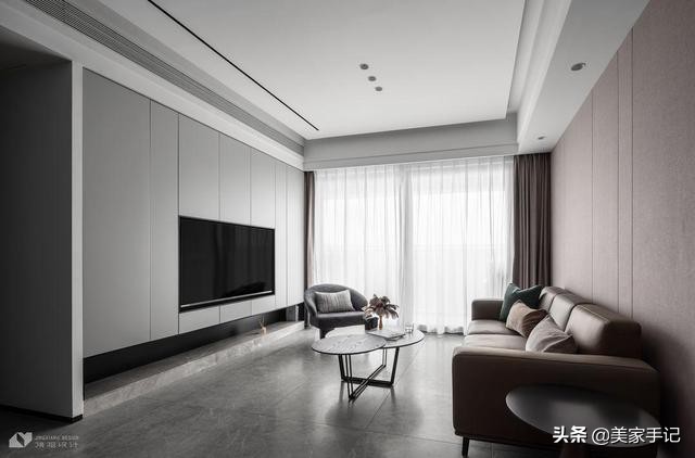 深圳夫妇123㎡的家,坚持电视柜打满柜子,效果不是一般的大气