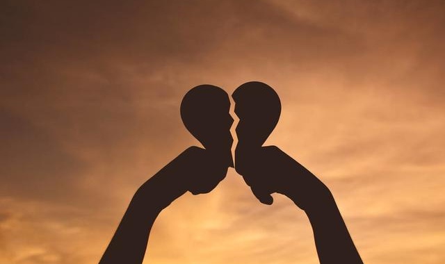 女朋友心理受到打击怎么办,女朋友说我有暴力倾向怎么挽回