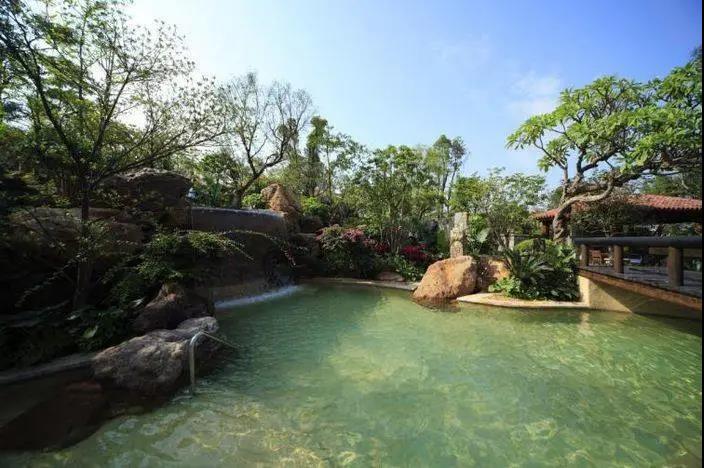 花都温泉度假村独立泡温泉,花都温泉好玩吗