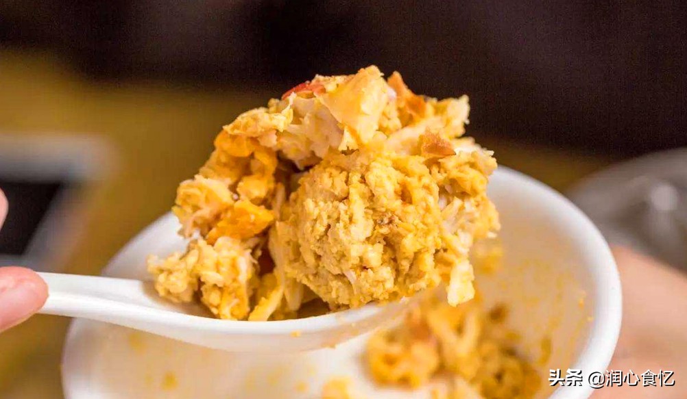 风味人间黄油蟹原视频 (人间风味黄油蟹视频)