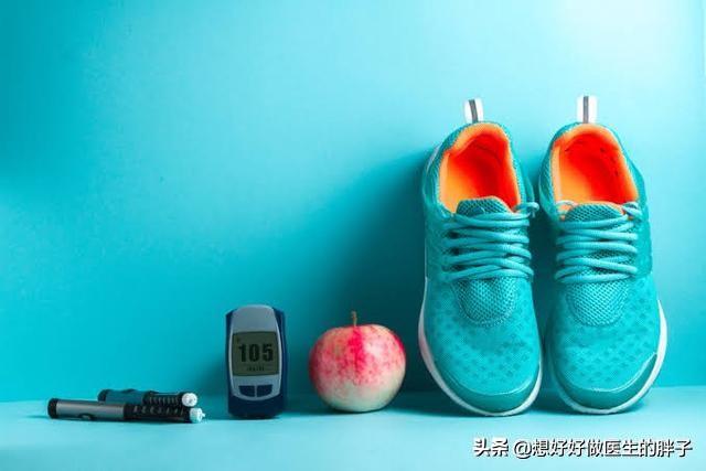 颈椎痛手臂麻有几种治疗方法,颈椎病手麻按脖子的哪一根筋