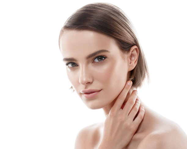 经常熬夜眼袋如何消除男性,熬夜有黑眼圈眼袋怎么消除