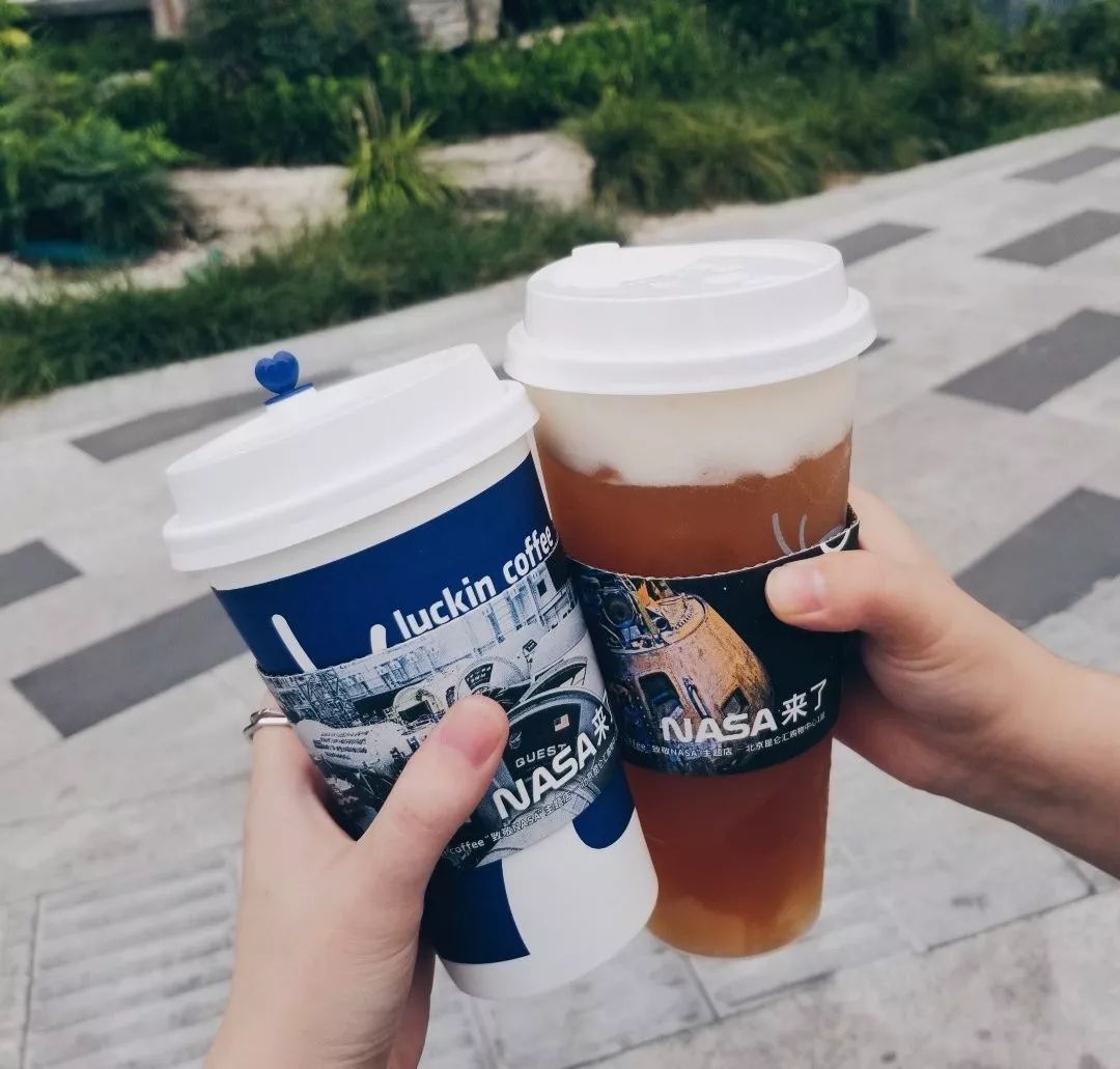 小鹿茶商业模式,茶饮市场和快餐市场对比