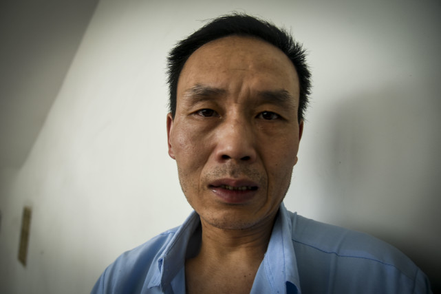 女婴患重症耽误治疗变“植物人”，母亲又患精神分裂一把火烧光家