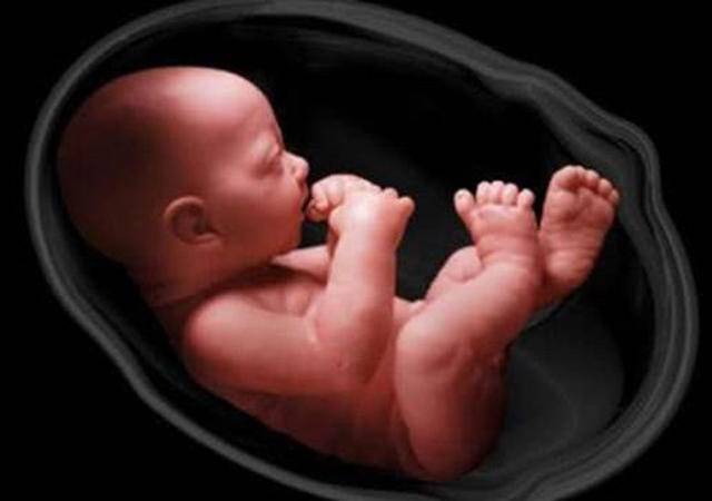 孕妇打喷嚏会流羊水出来吗,孕期咳嗽打喷嚏