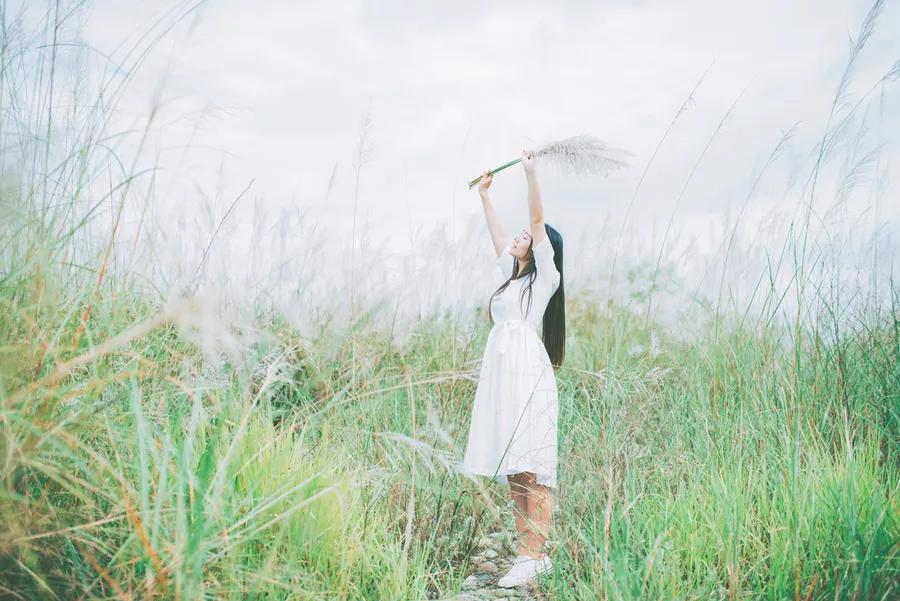 半生已过余生顺其自然,半生已过却一无所获