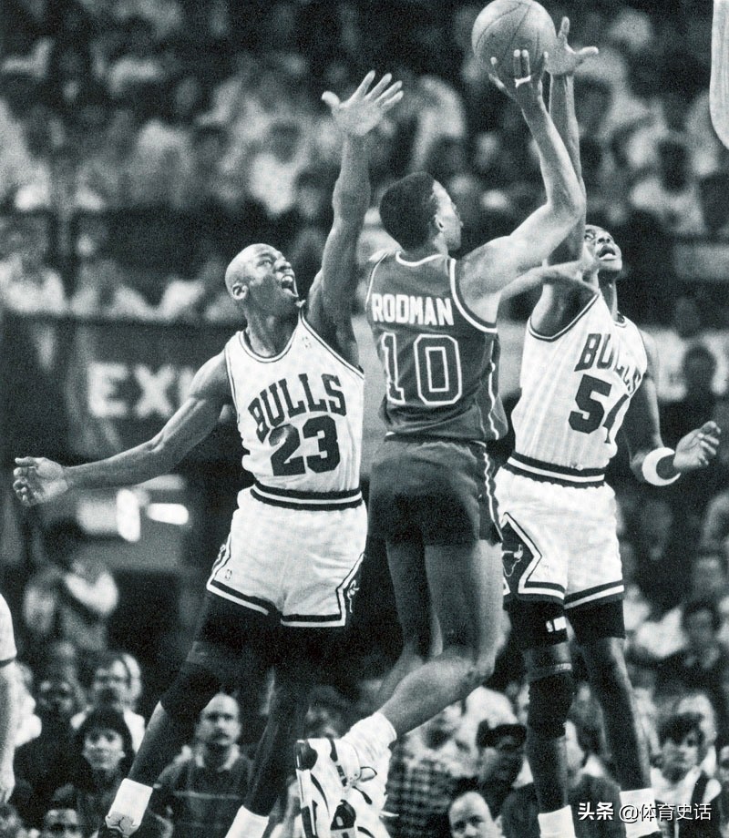 罗德曼最后一次篮板王,罗德曼生涯七次篮板王