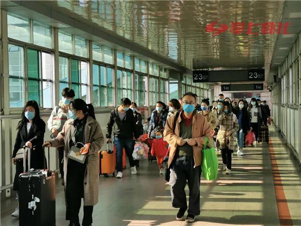 长沙南到铜仁经过多少站,长沙到铜仁高铁开通了吗