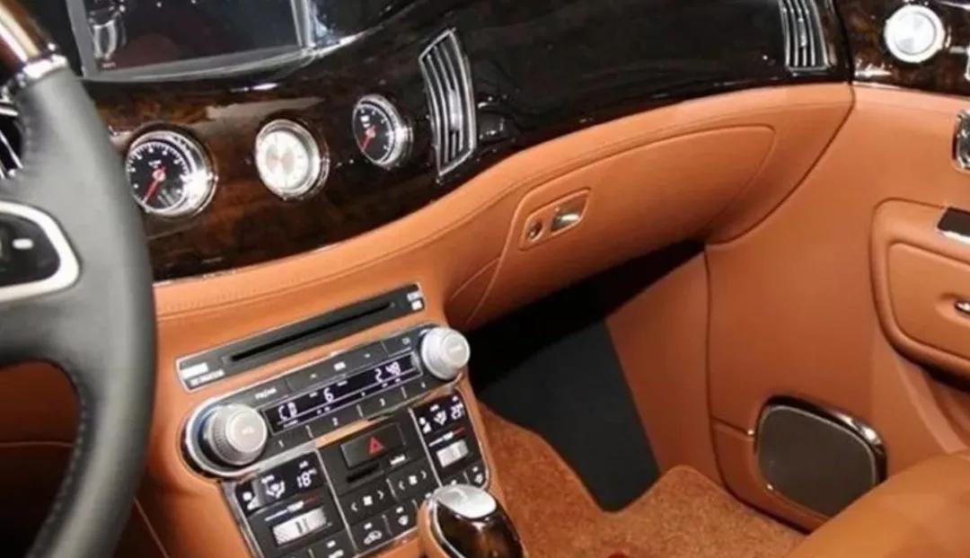 吉利新款车换标,吉利换宝马标志