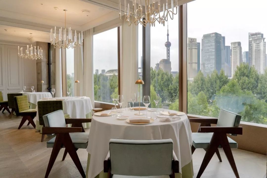 米星餐厅扎堆的BFC,随便开家小店也大有来头