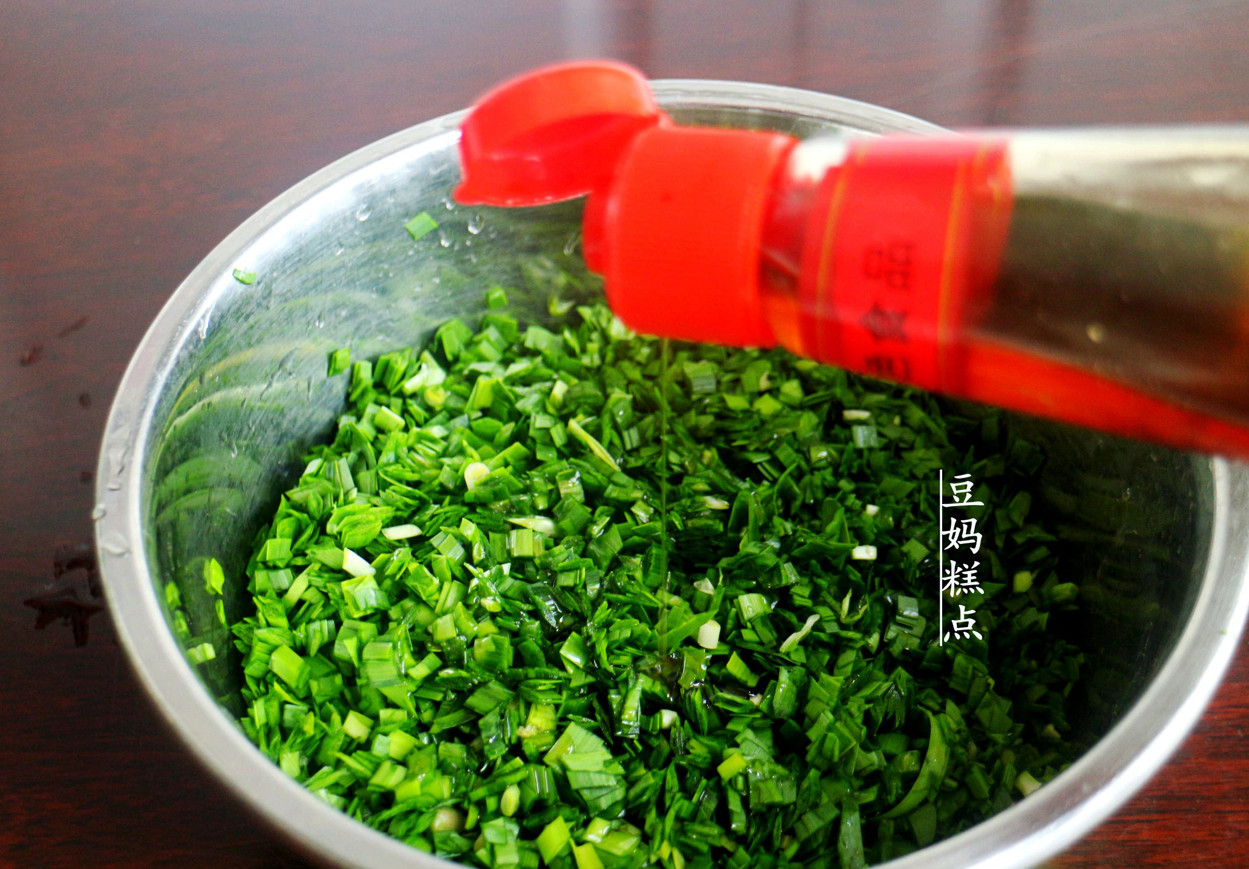 水煎包做好后怎么放还能焦脆,水煎包怎么焦脆