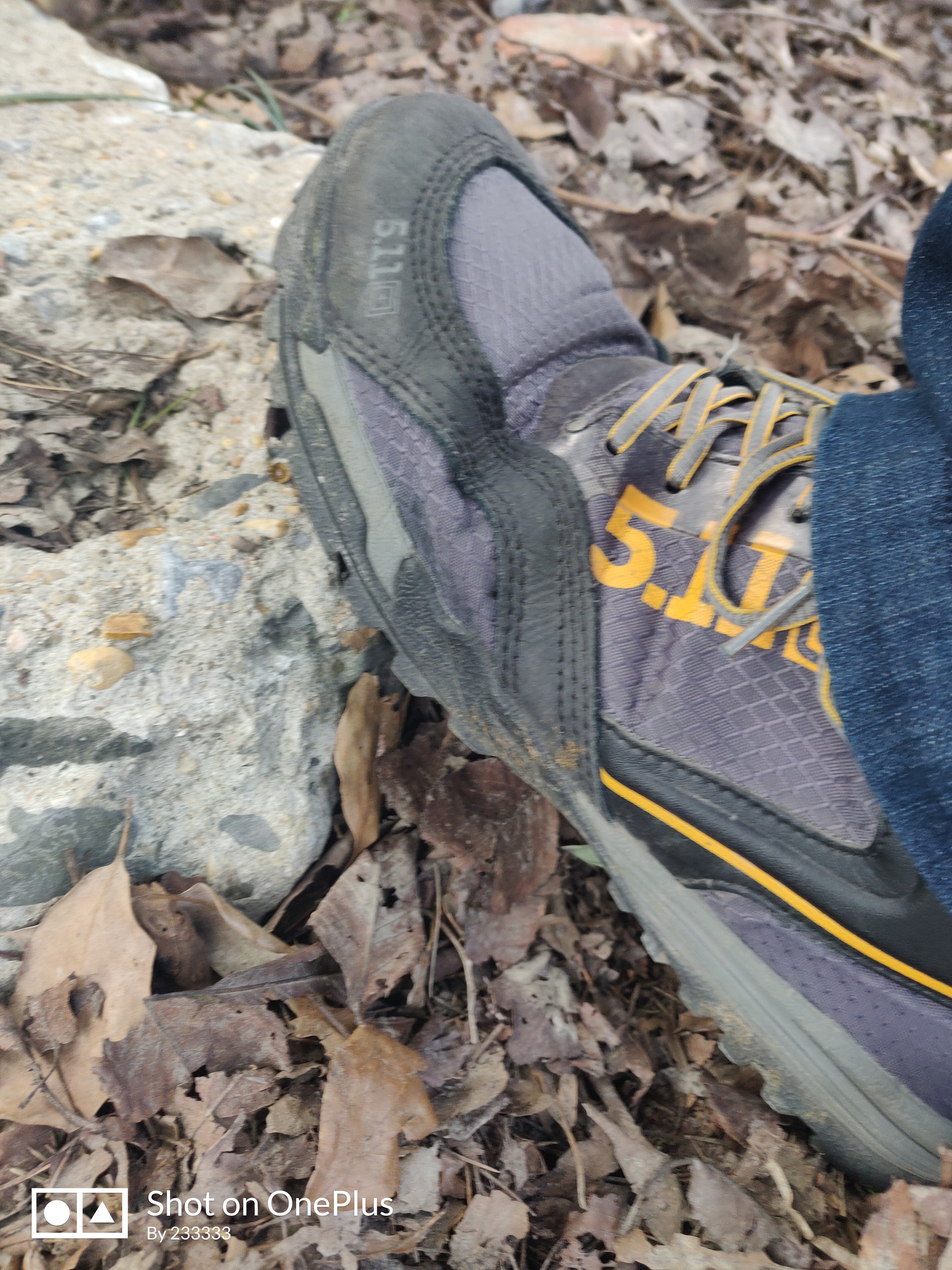 安德玛防水登山战术靴,okiy户外徒步登山战术靴