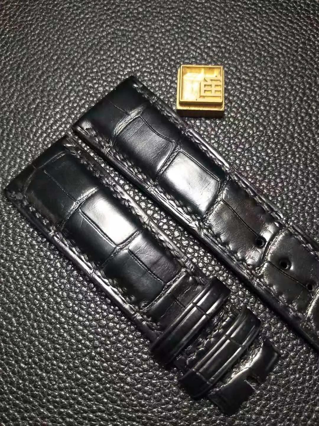 圆纹鳄鱼表带怎么快速辨别,如何分辨真假鳄鱼皮