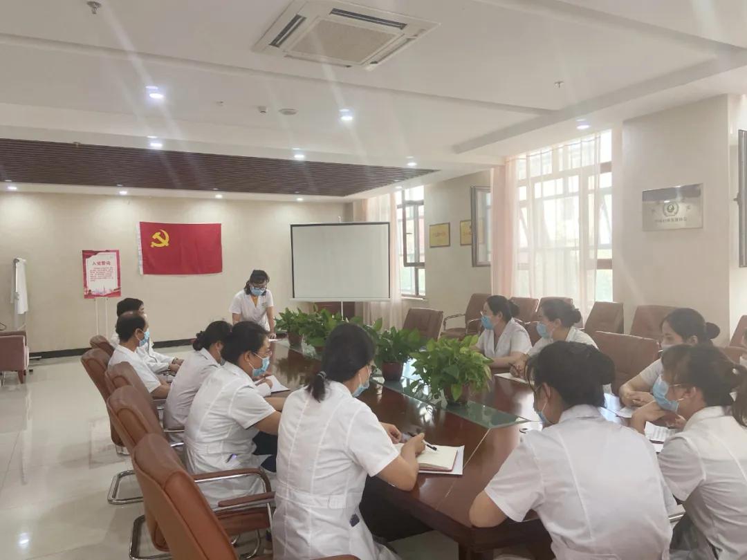 搴嗙寤哄厷100鍛ㄥ勾鍏氭棩娲诲姩,鏉惧師瀵屽崕濡囦骇鍖婚櫌鍗佸懆骞村簡