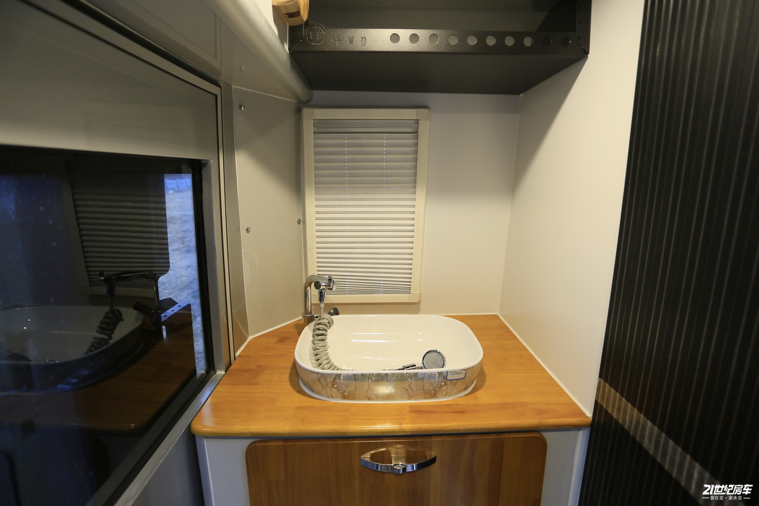 全新东风猛士自动挡房车,东风挑战者房车是上海哪里生产的