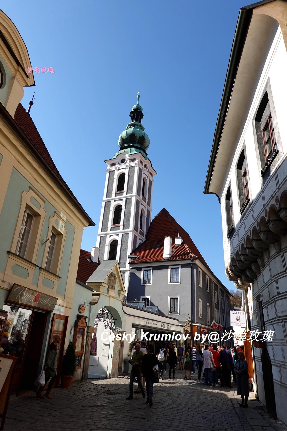 在有“捷克的丽江”之称的小镇,寻觅五瓣玫瑰的芳香