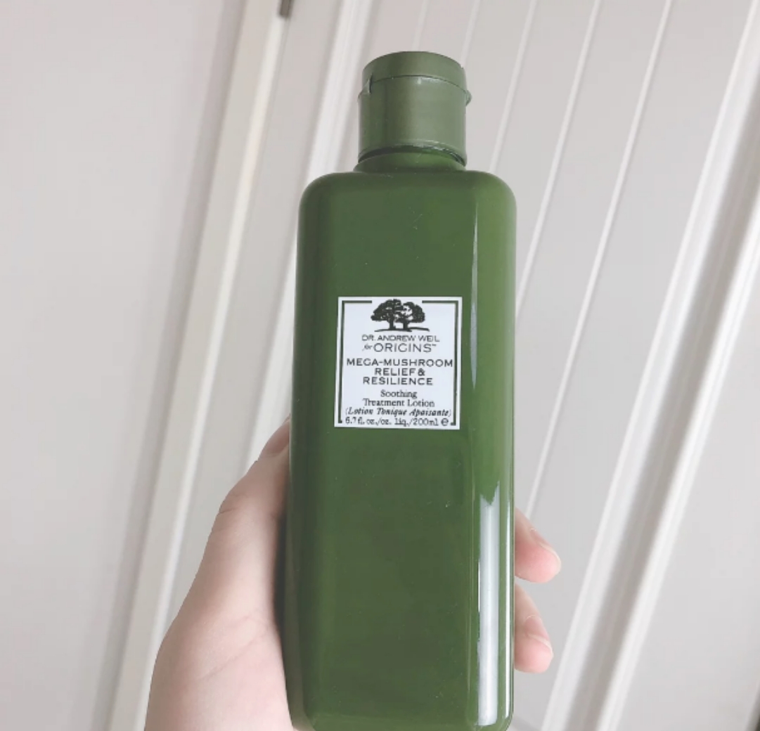 爽肤水推荐提亮保湿 (爽肤水推荐补水提亮)