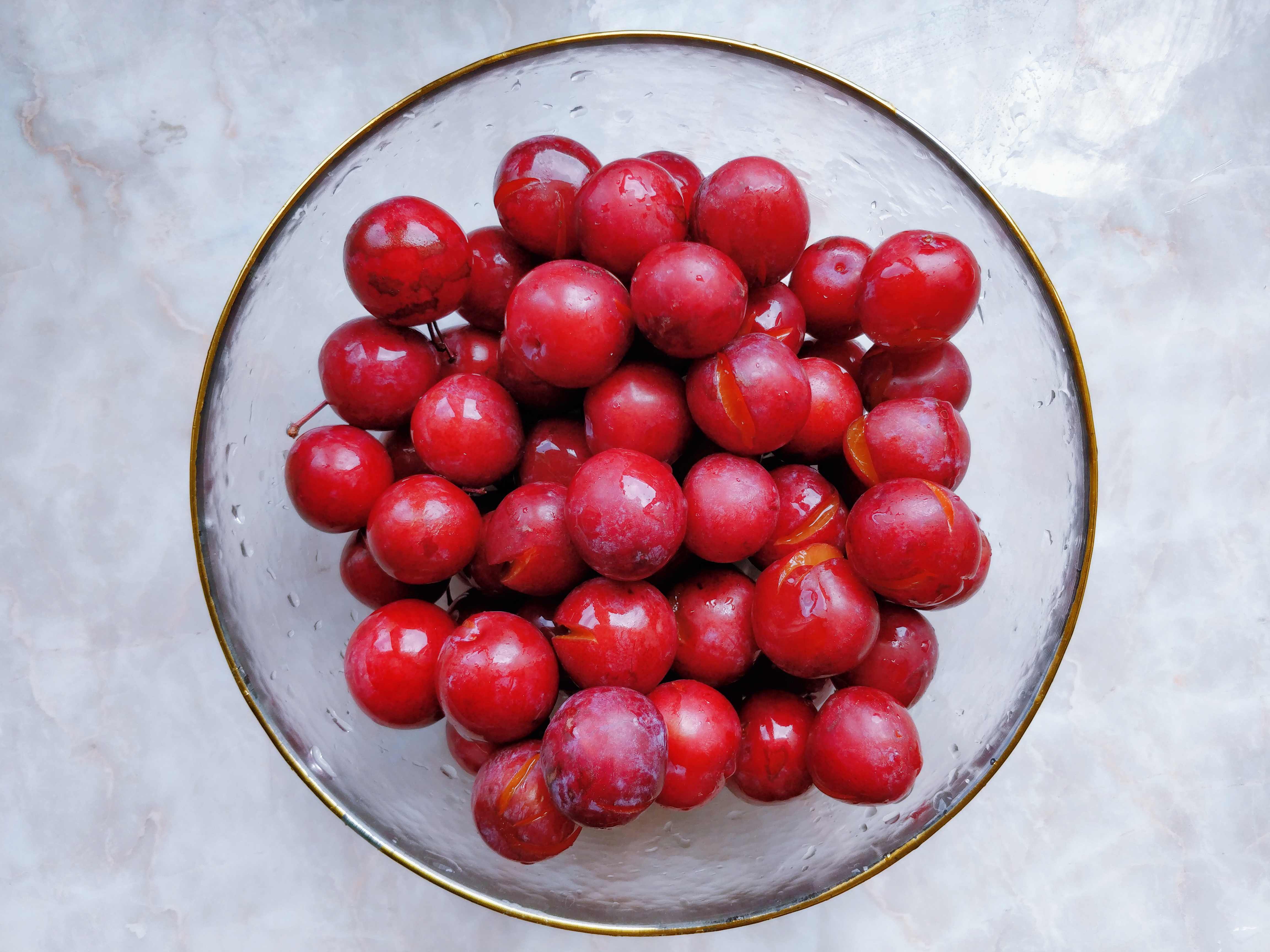 制作李子酱用去皮吗,自制酱李子