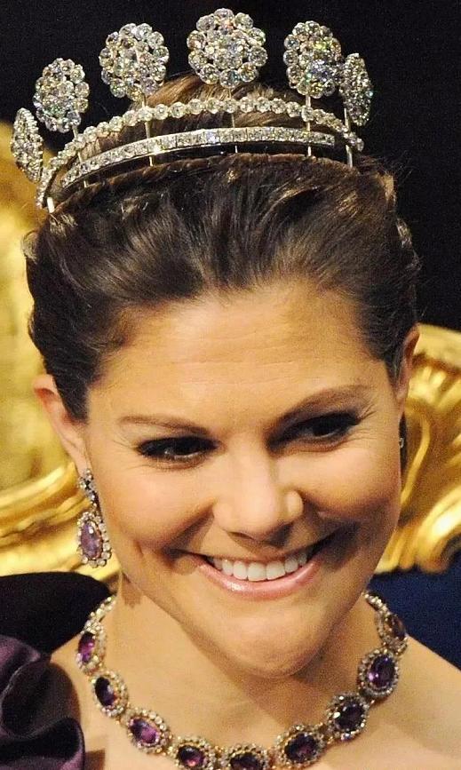 世界顶级奢华意大利珠宝,最奢华的古典欧式珠宝是这样的