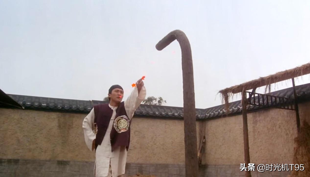 周星驰吃面的鸡公碗经典片段,周星驰经典片段吃面