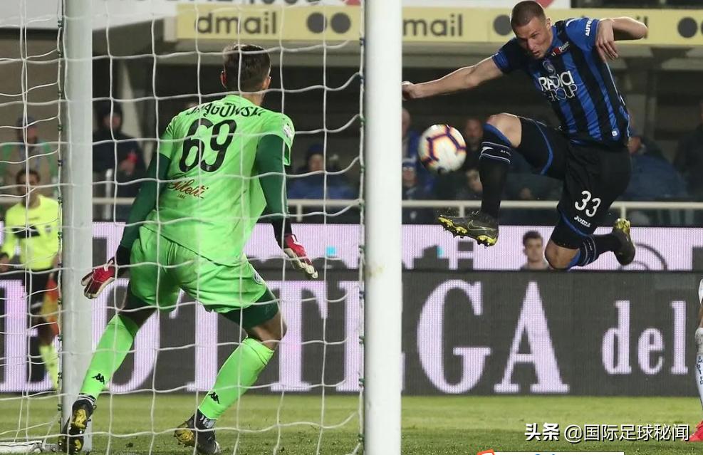 21岁小将意甲单场17次扑救,单场10次扑救42岁布冯