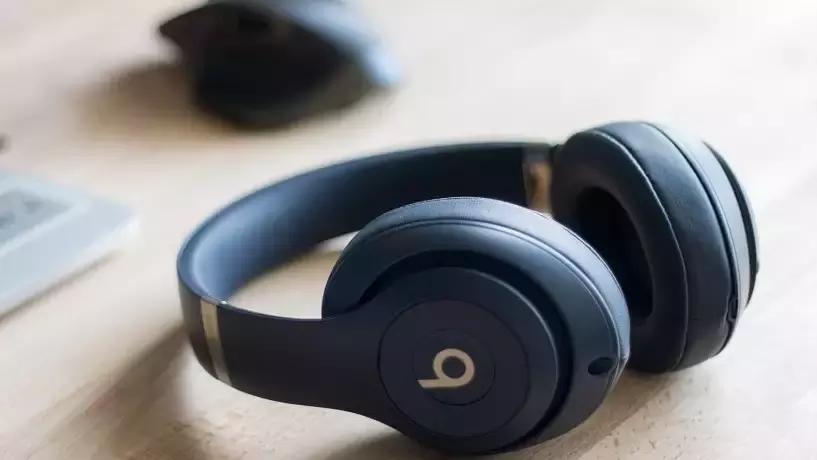 全包裹蓝牙耳机,全包裹监听耳机推荐