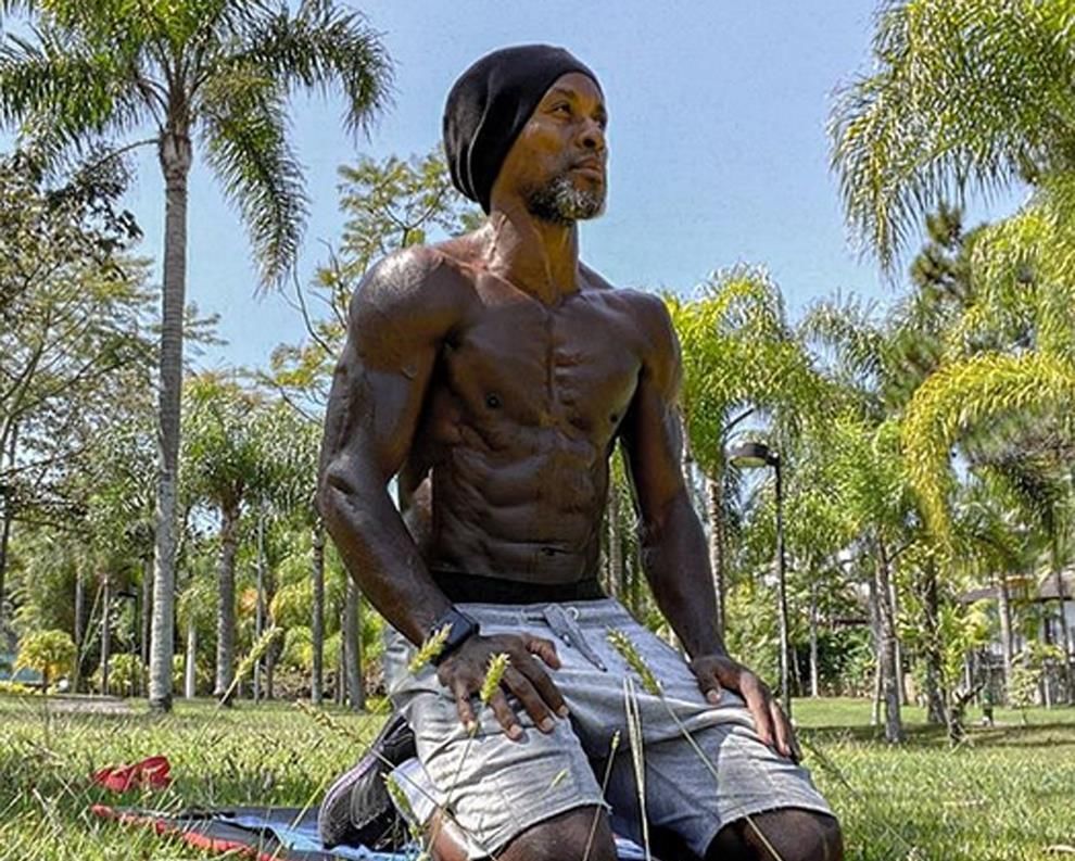 身体对抗最好的足球球员前10名,你们真的是在踢足球吗