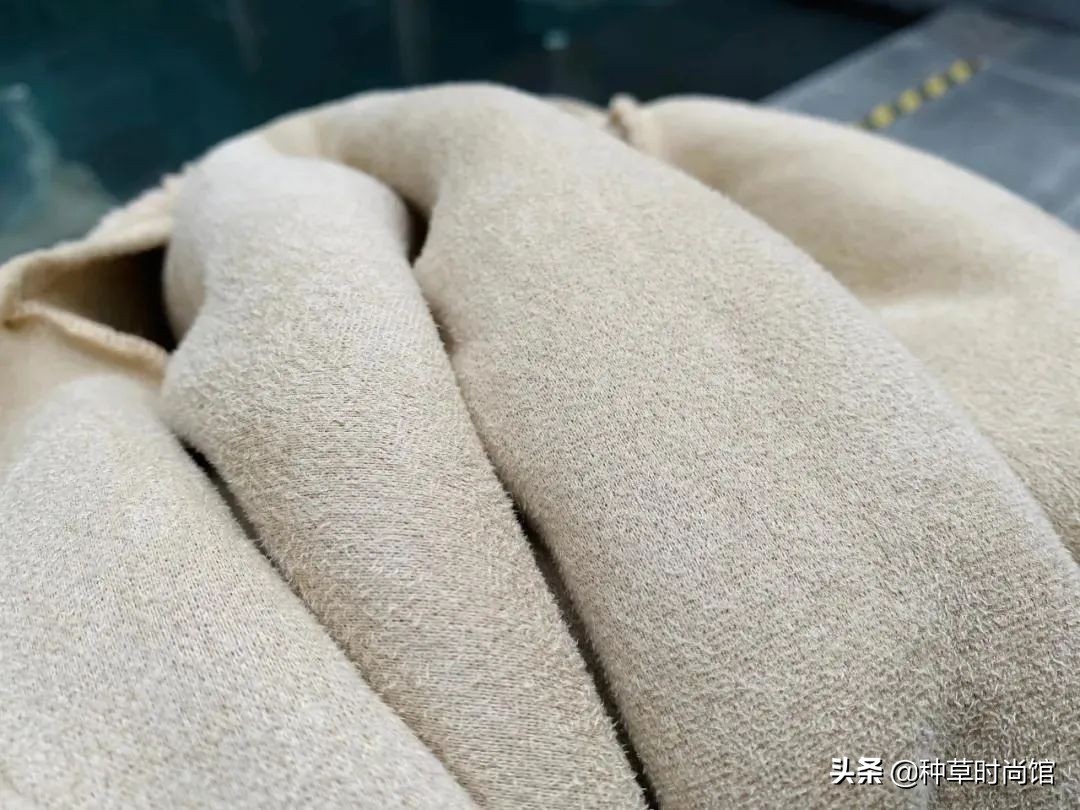 羊羔毛怎么选择,羊羔毛怎么打理蓬松