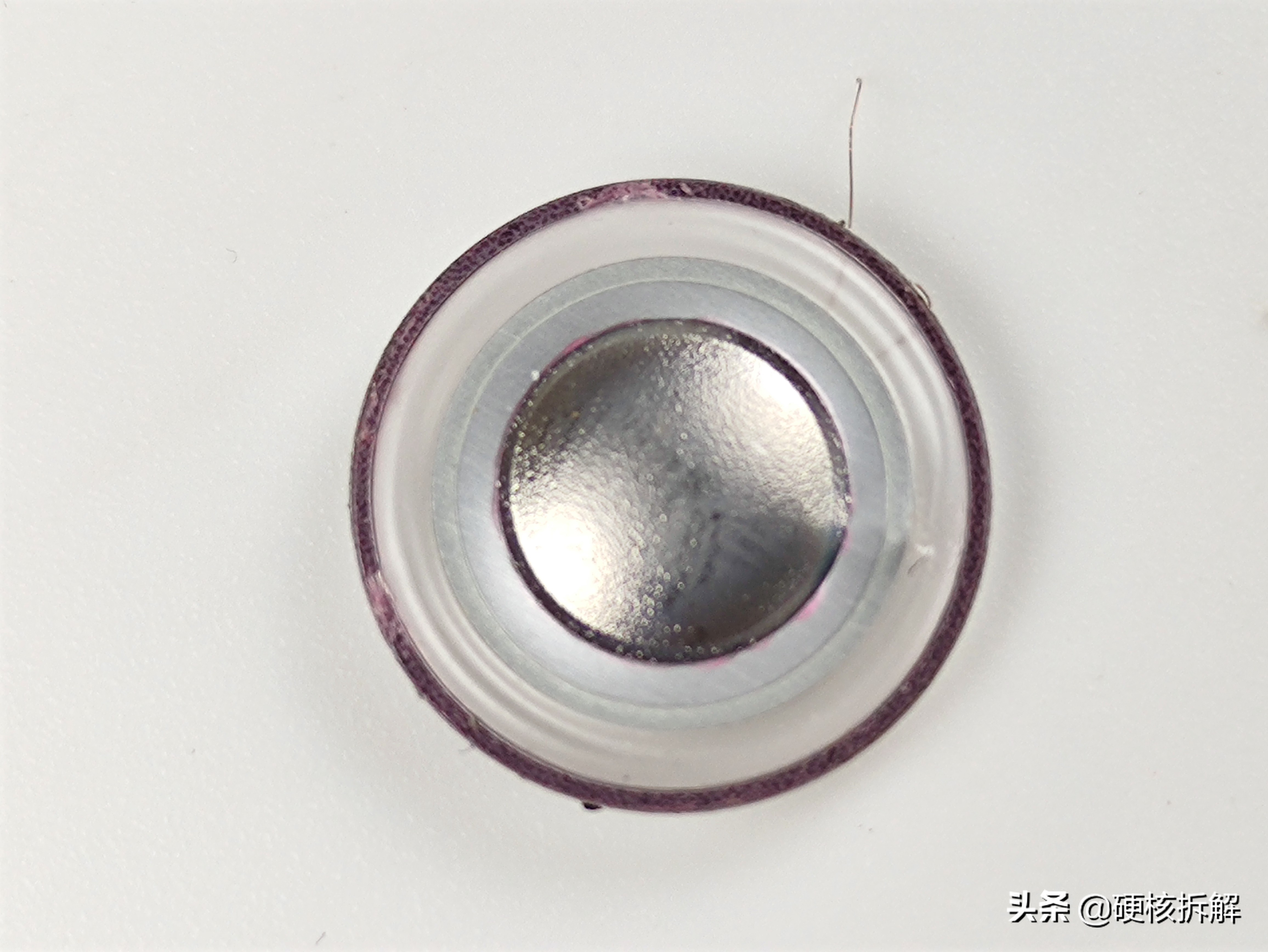 拆解苹果airpods和华强北airpods,拆解airpods耳机喇叭