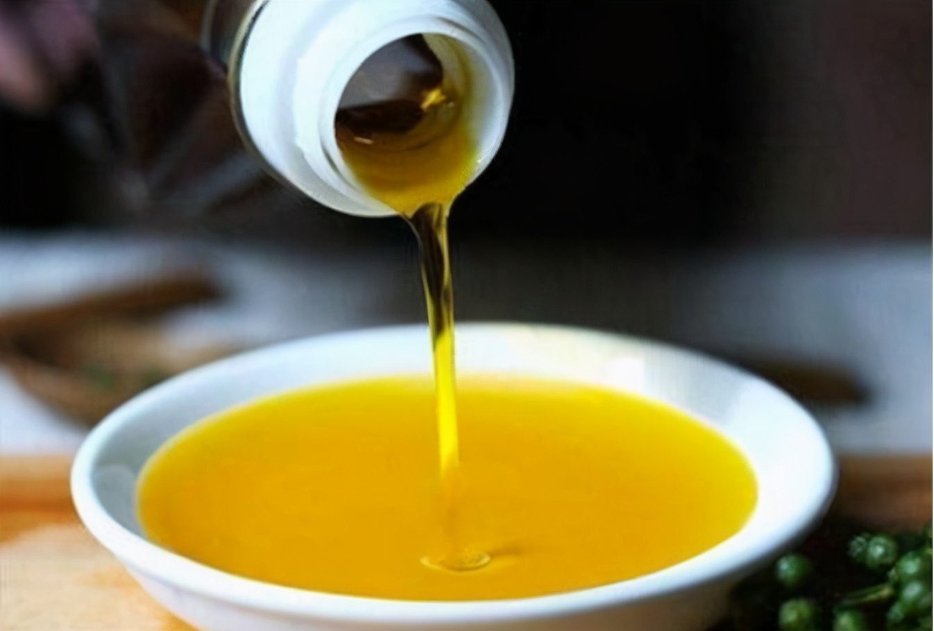 花椒油泡了10天为什么发苦了,自己做的花椒油发苦是怎么回事