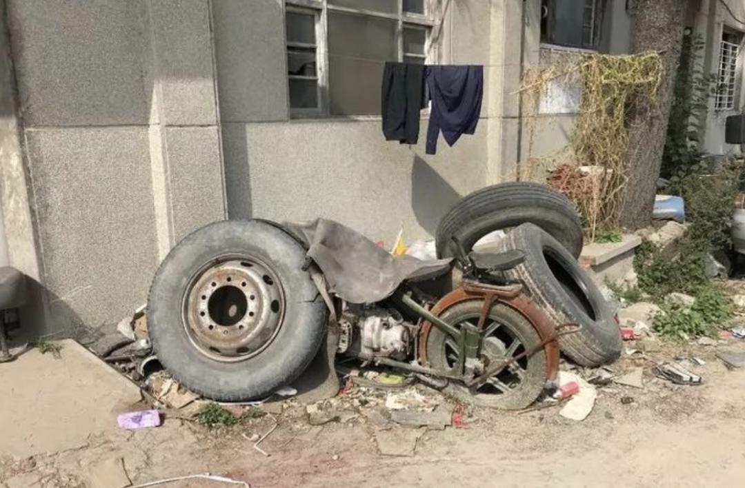 来，兄dei,干了这杯05年的情怀