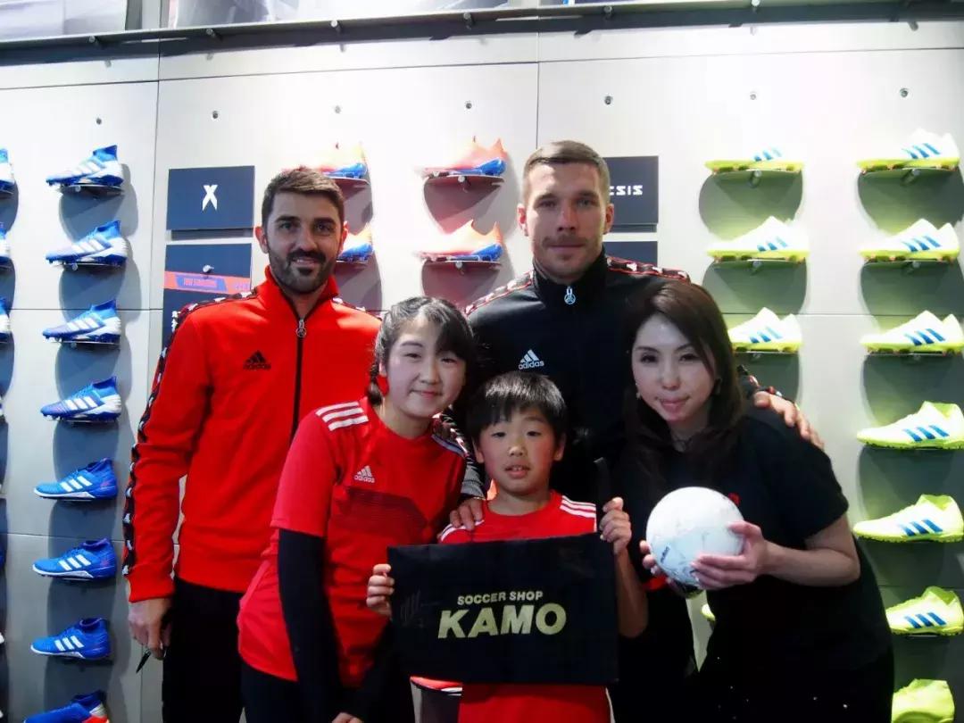 日本福冈kamo足球专卖店,日本足球专卖店