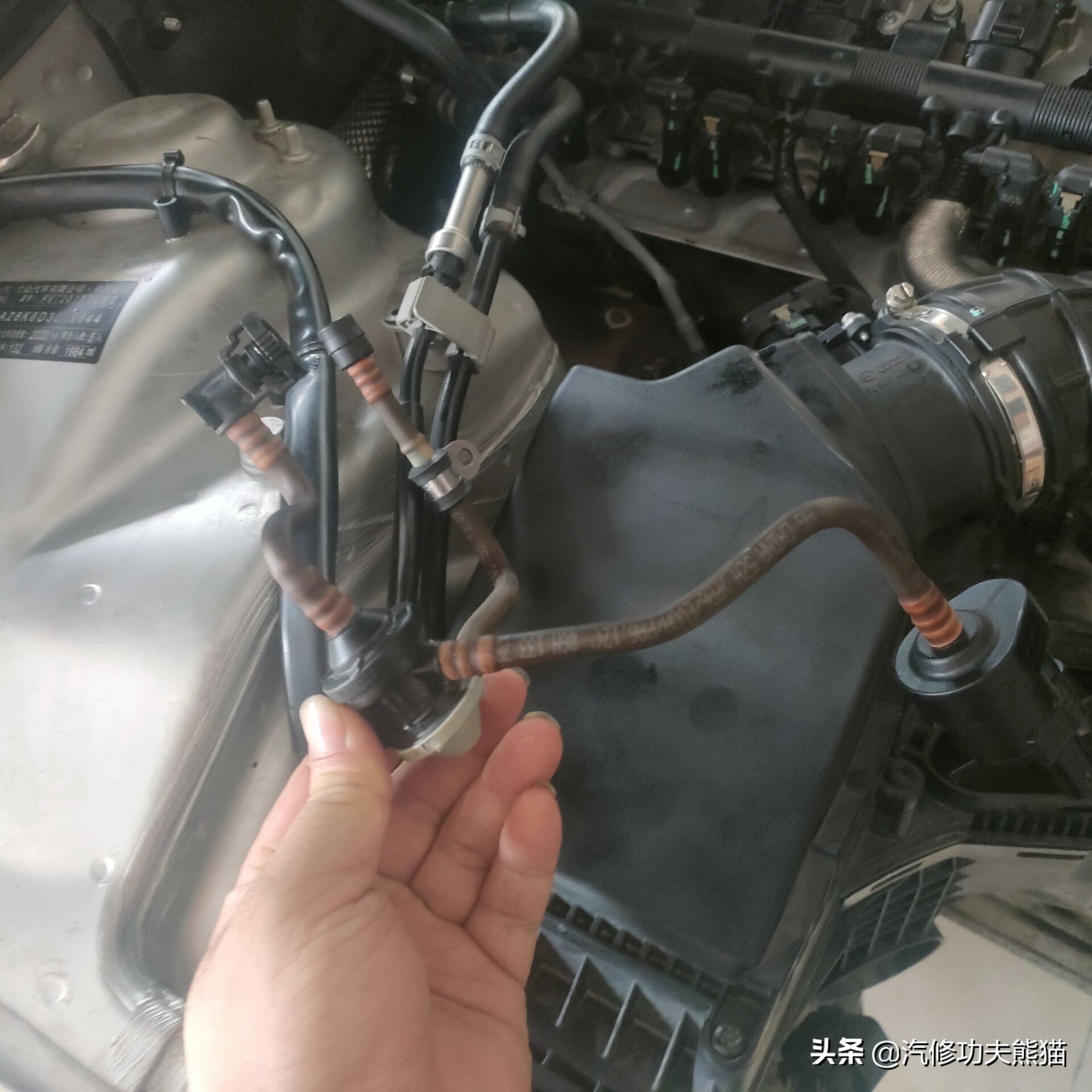 奥迪a4l治理烧机油,a4l奥迪烧机油怎样查