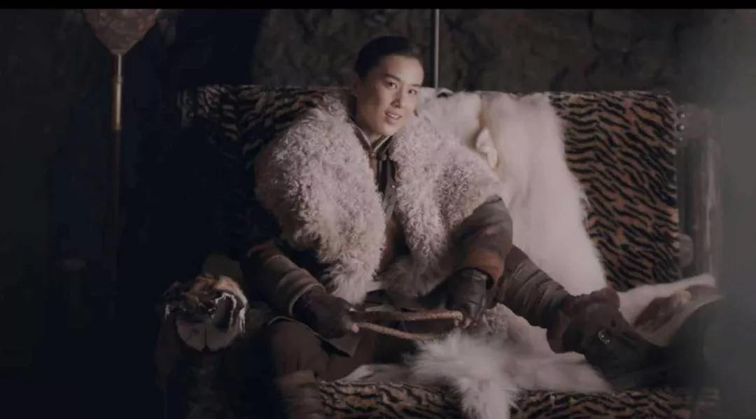 张雨绮黄圣依星女郎,星女郎张雨绮朱茵