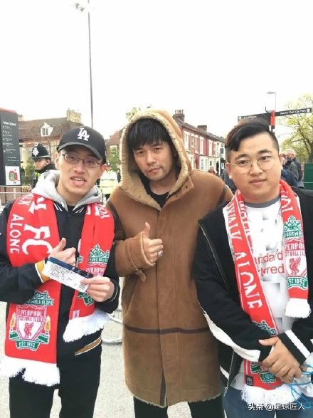 苏醒砸电视遭批：多次蹭梅西巴萨热度不如学习周杰伦去现场