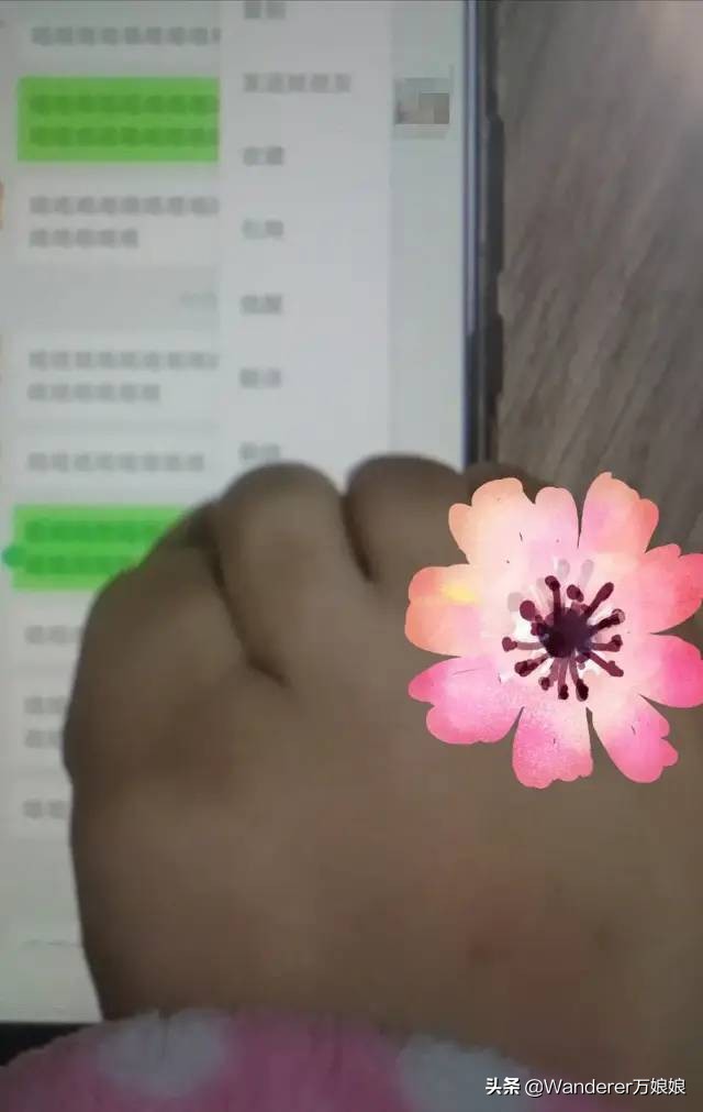 哈哈哈哈哈哈我笑到我妈把鞋塞我嘴里