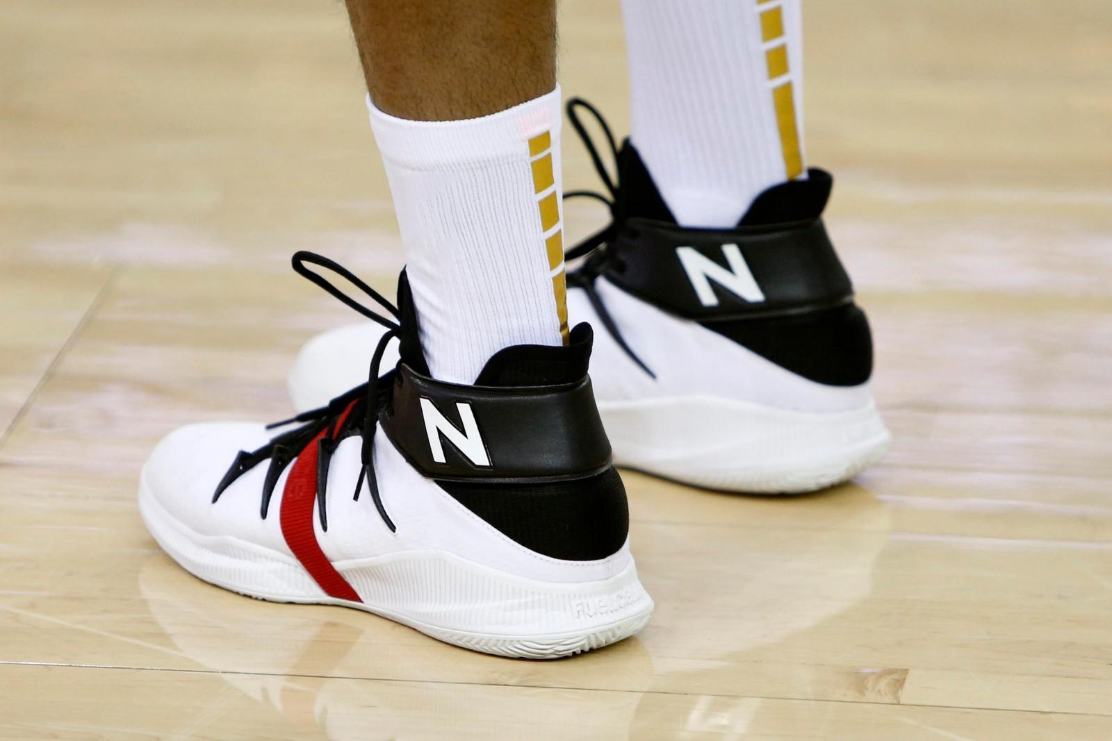 猛龙夺冠球鞋价格,多伦多猛龙球鞋