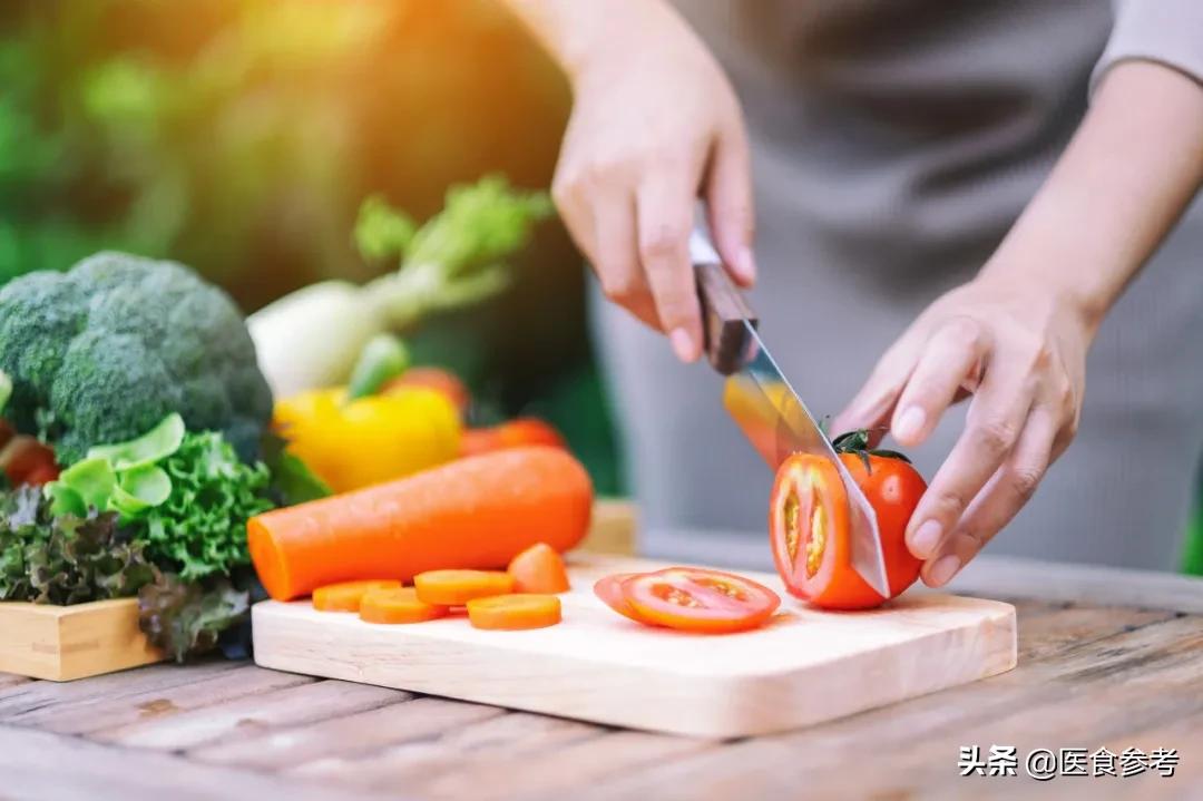 5岁女孩吃辣条死亡后续,小孩吃豆芽中毒的症状