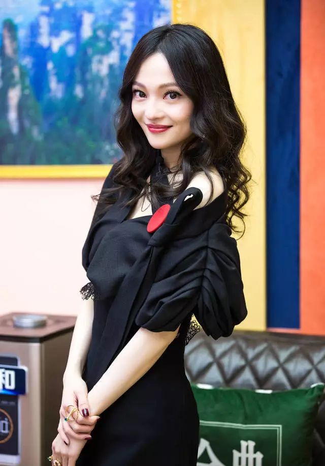 盘点八首翻唱逼疯原唱的灵魂神曲,原唱不火翻唱却很火的10首歌曲