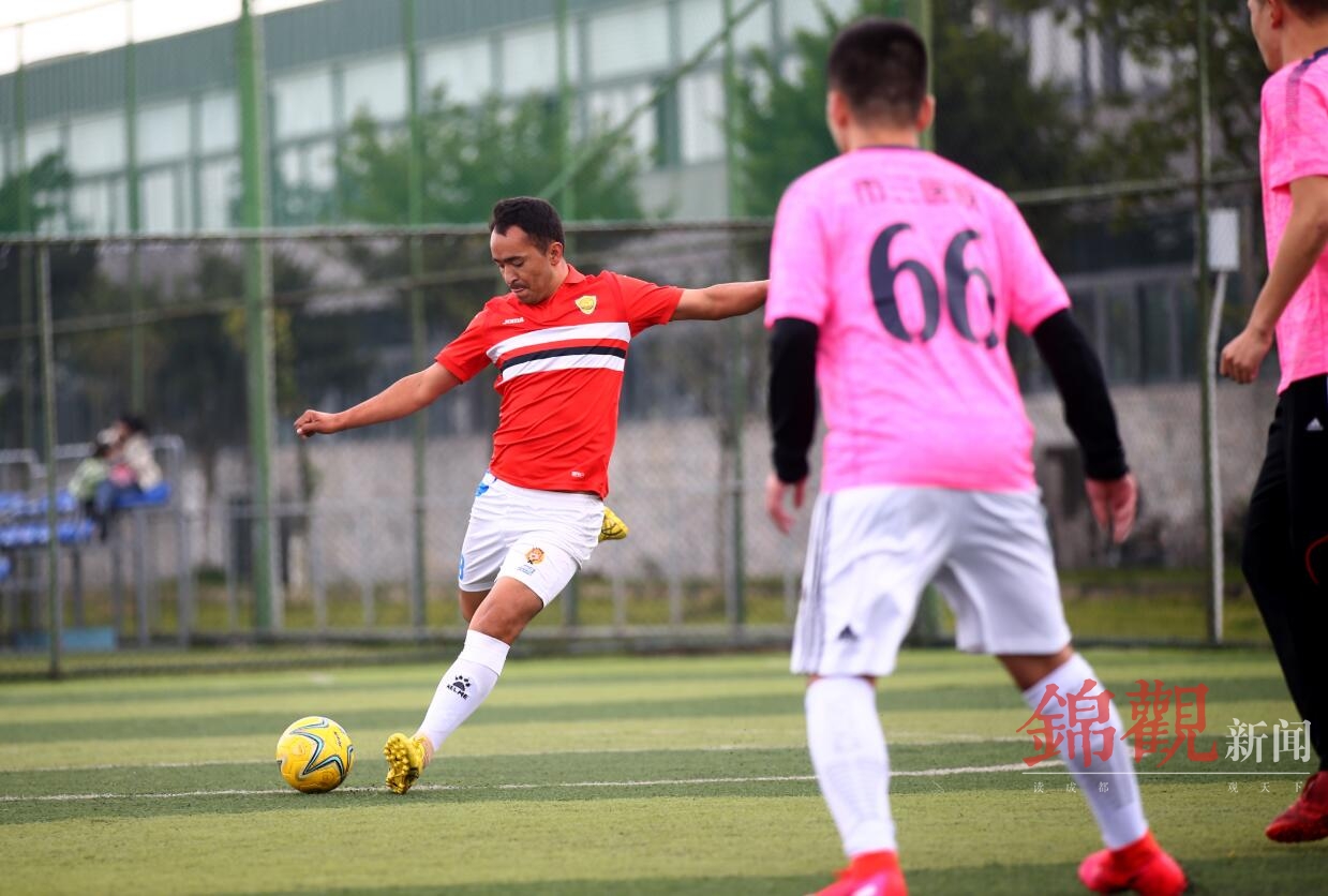 狂进69球!2020“*党**报读者杯”足球赛高开高走