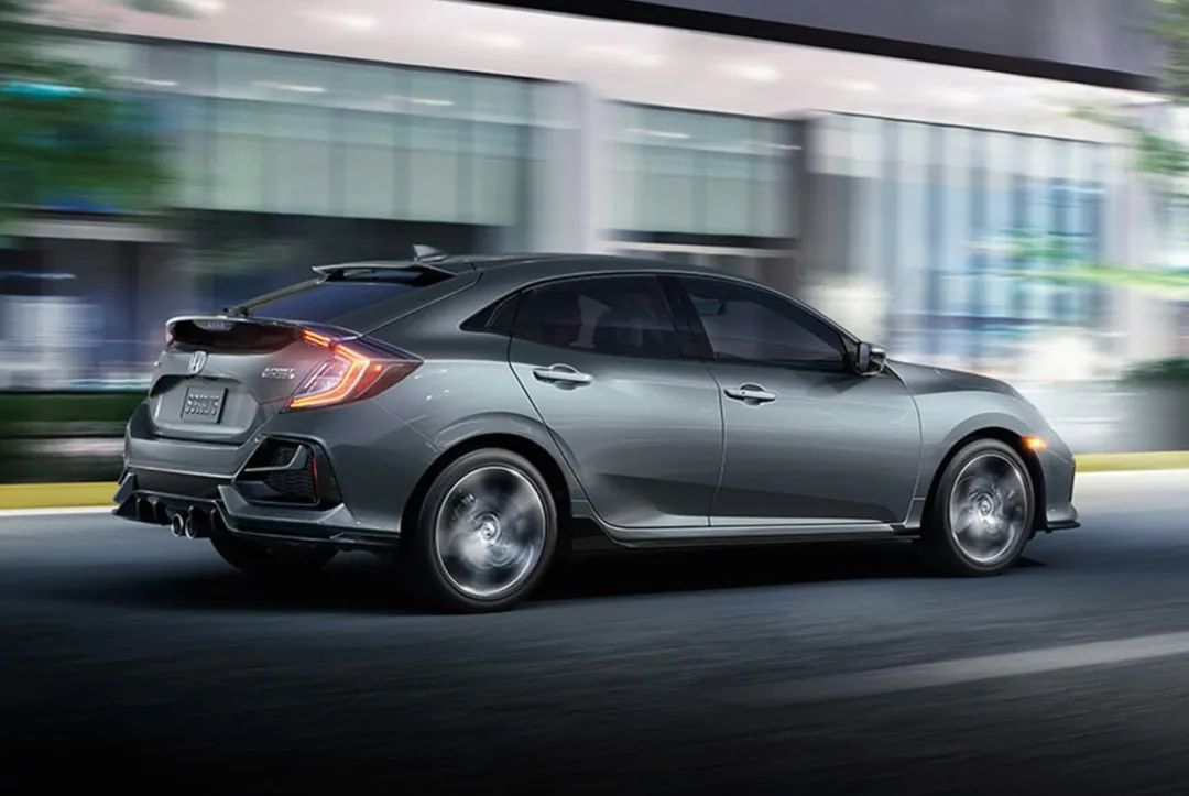 最新车评英菲尼迪q50,英菲尼迪q50后驱车