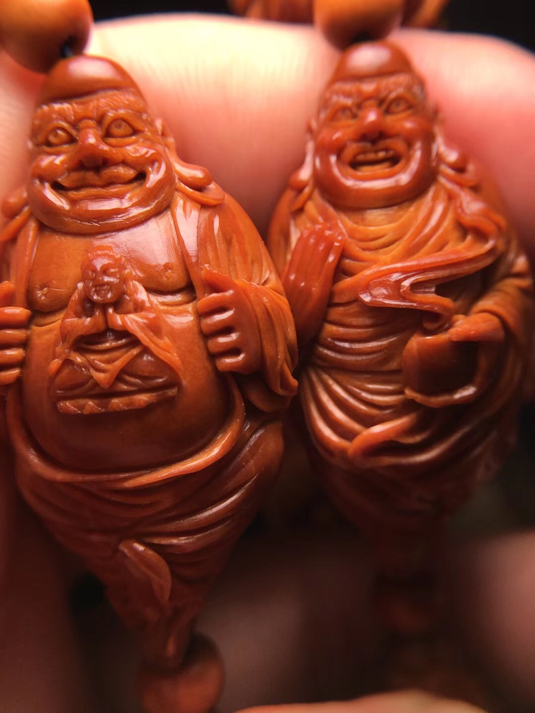 橄榄核雕大点的好还是小的好,橄榄核雕复杂的好还是简单的好