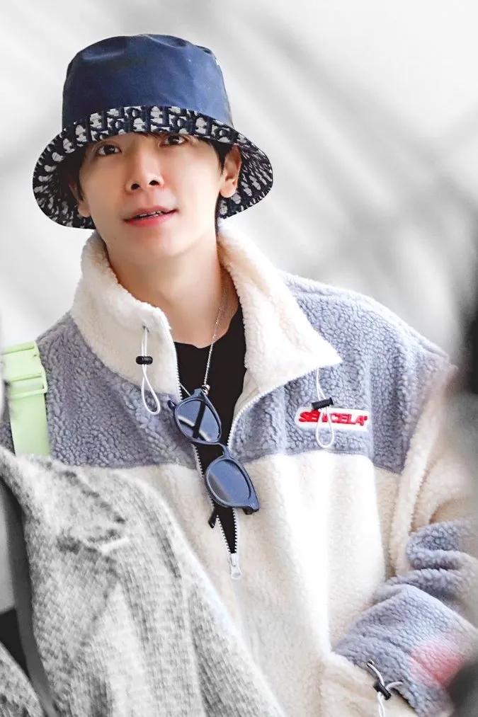 今年流行秋装明星同款,超薄明星同款春装